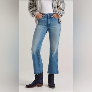 Wranglers Kick Flare Jeans. Size 4. (27" Inseam But Measures More Like 25")